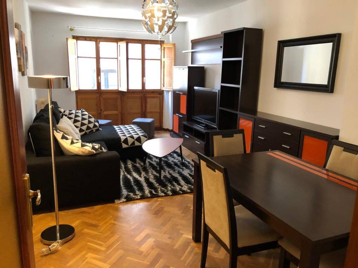 Апартаменти Apartamento Mulhacin Леон Екстер'єр фото